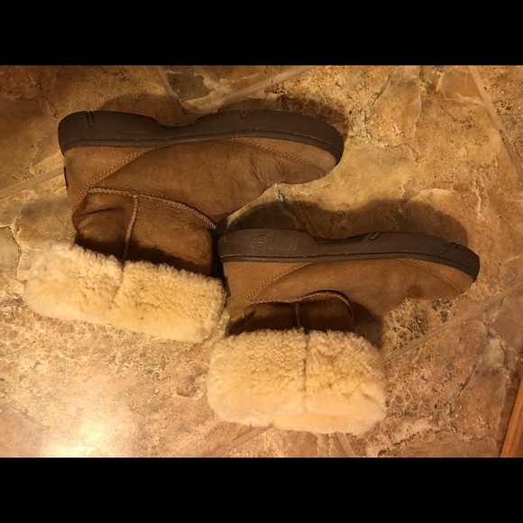 Ugg Boots - Picture 4 of 5